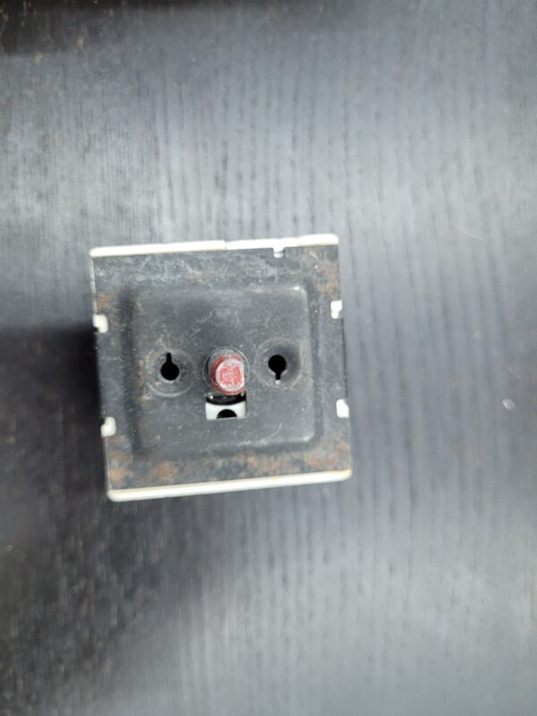 Kenmore Range Surface Element Control Switch 316021501 - Image 5