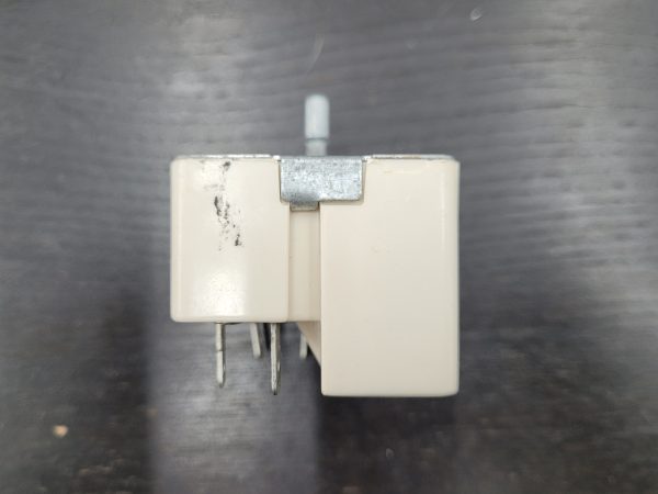 GE Stove Surface Element Control Switch WB23K5027 CTL046 - Image 2