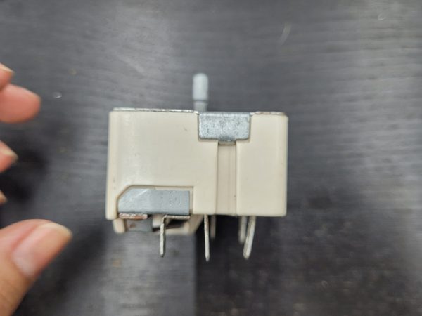 GE Stove Surface Element Control Switch WB23K5027 CTL046 - Image 4