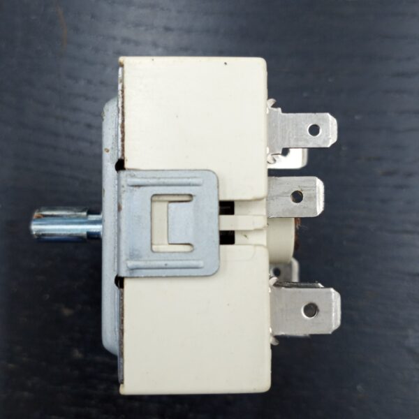 Whirlpool Range Surface Element Control Switch WP9758060 - Image 4