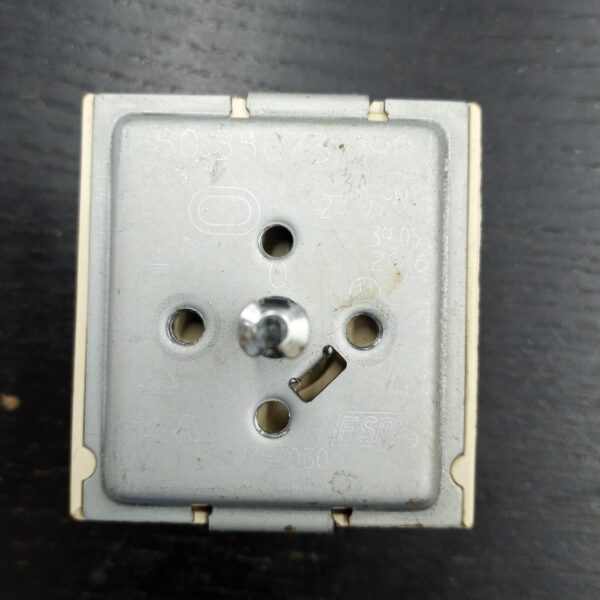 Whirlpool Range Surface Element Control Switch WP9758060 - Image 6