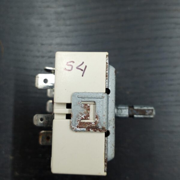 GE Stove Surface Element Control Switch WB24T10119 (5059079042) - Image 2
