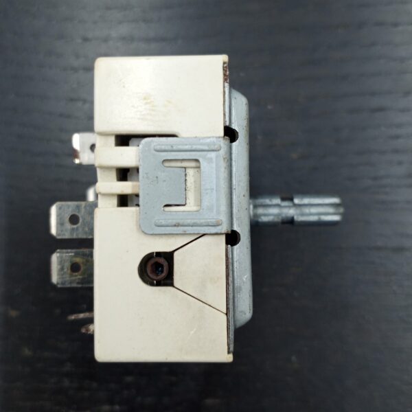 GE Stove Surface Element Control Switch WB24T10119 (5059079042) - Image 4