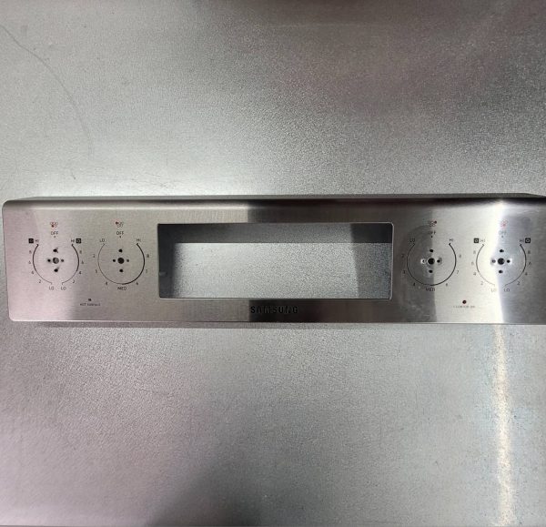 Samsung Range Control Panel DG94-01675A - Image 2