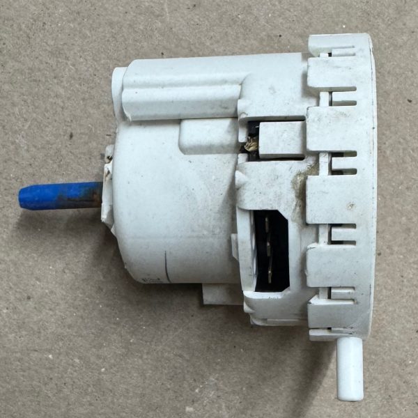 Kenmore Washer Water-Level Pressure Switch (replaces 3366845) W10339326 - Image 3