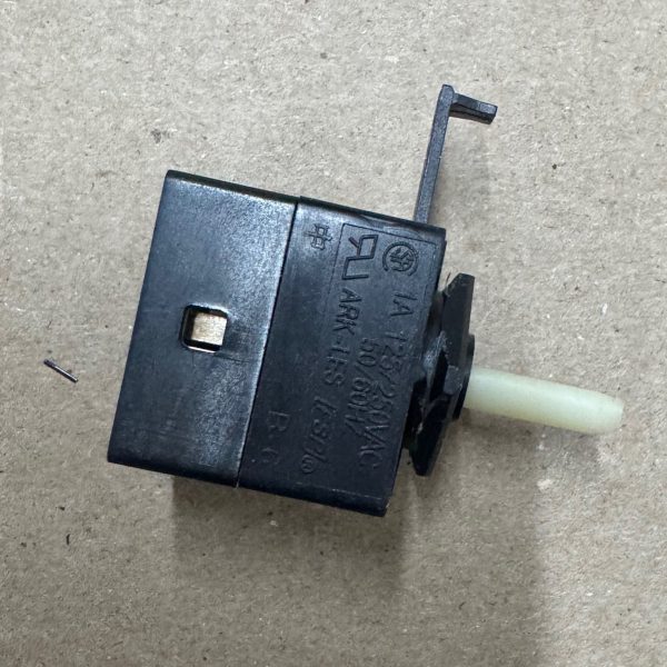 Whirlpool Washer Temperature Switch W10661453 - Image 2