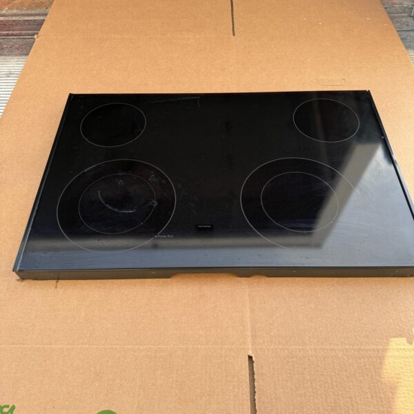 GE Range Main Top (Black) WB62X45231