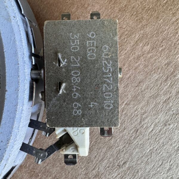 Samsung Range Surface Element DG47-00060A - Image 3