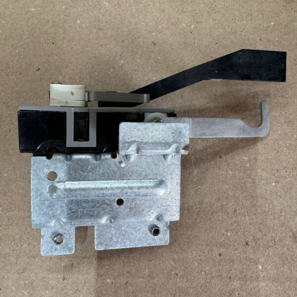 GE Laundry Center Washer Lid Lock WH12X10216 - Image 2
