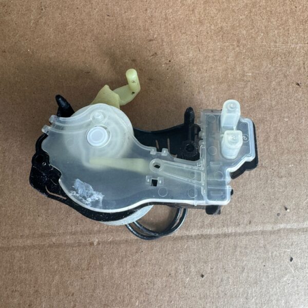 Maytag Washer Shift Actuator W10597177 - Image 2