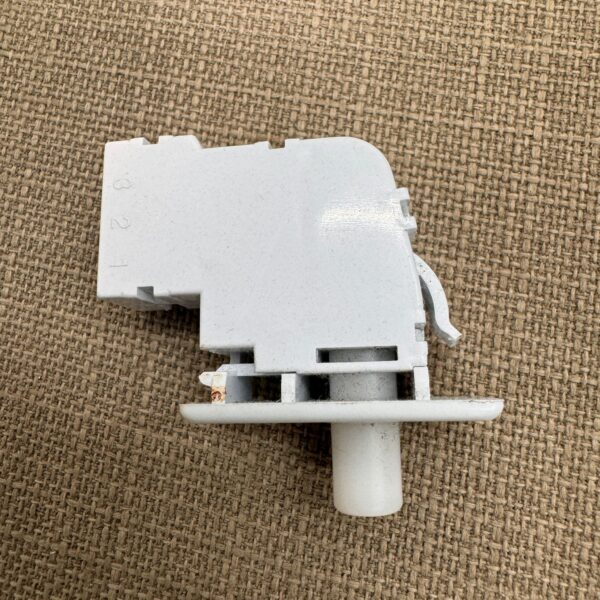 GE Dryer Door Switch WE4M415 - Image 2