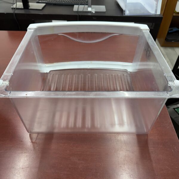GE Refrigerator Middle Drawer Assembly WR71X38328 - Image 5