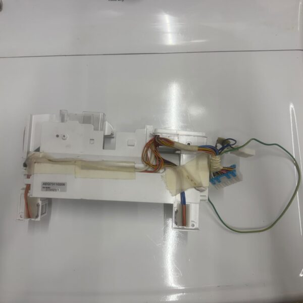 LG Refrigerator Ice Maker (replaces AEQ73110208) AEQ73110210 - Image 2