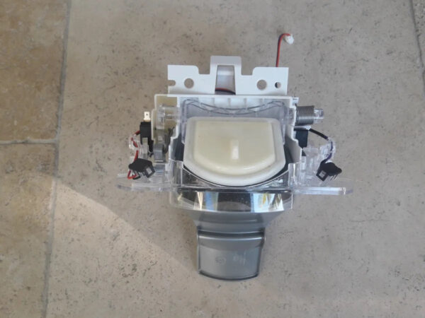Whirlpool Refrigerator ice dispenser door W11423787